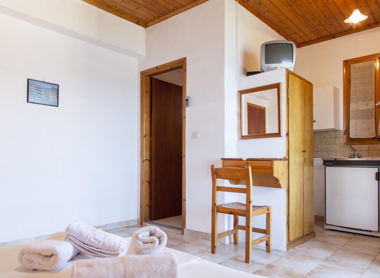 Aparthotel Fraxi Beach Nikiana Exterior foto