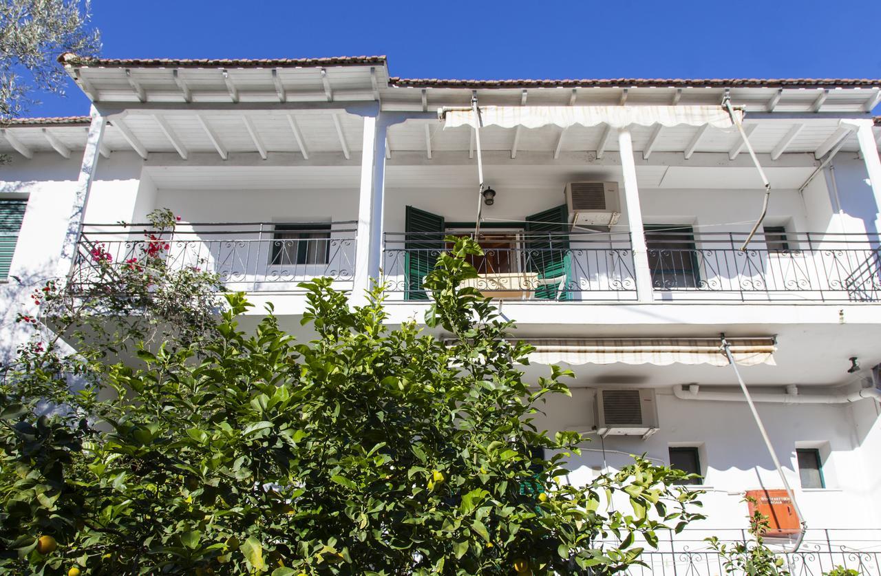 Aparthotel Fraxi Beach Nikiana Exterior foto