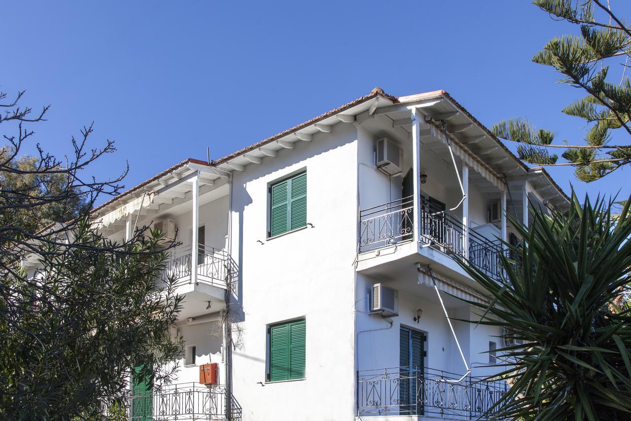 Aparthotel Fraxi Beach Nikiana Exterior foto
